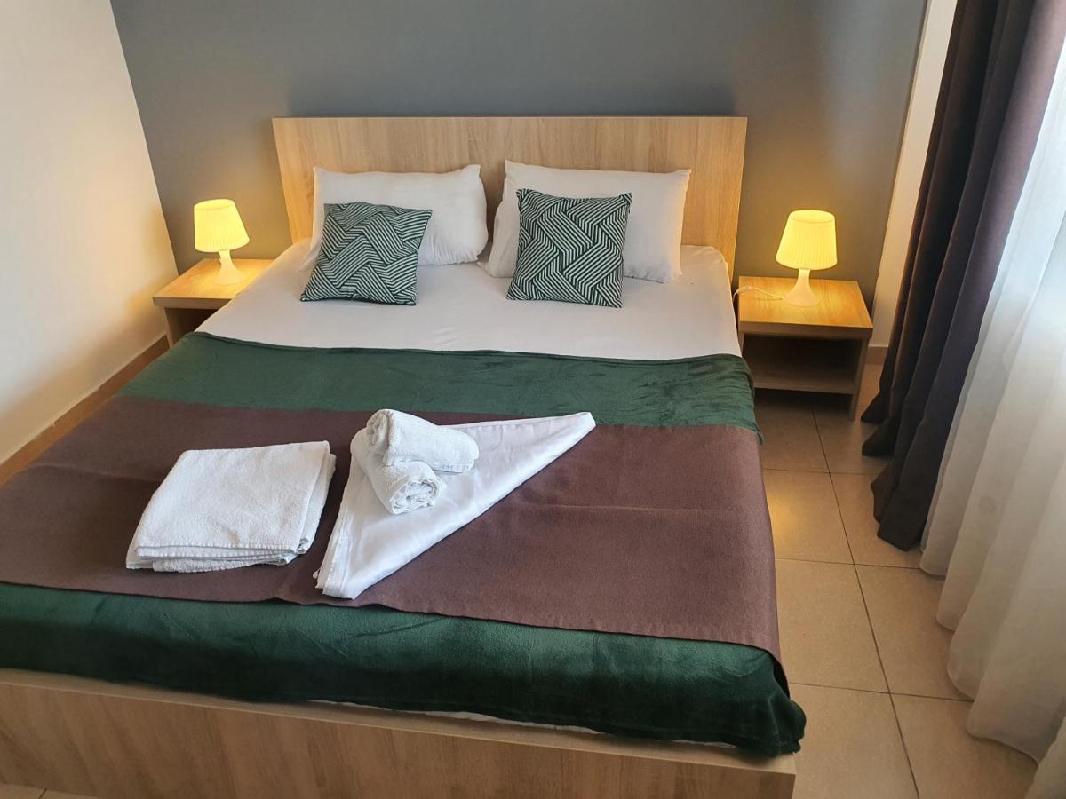 Villa Accommodation ブカレスト エクステリア 写真