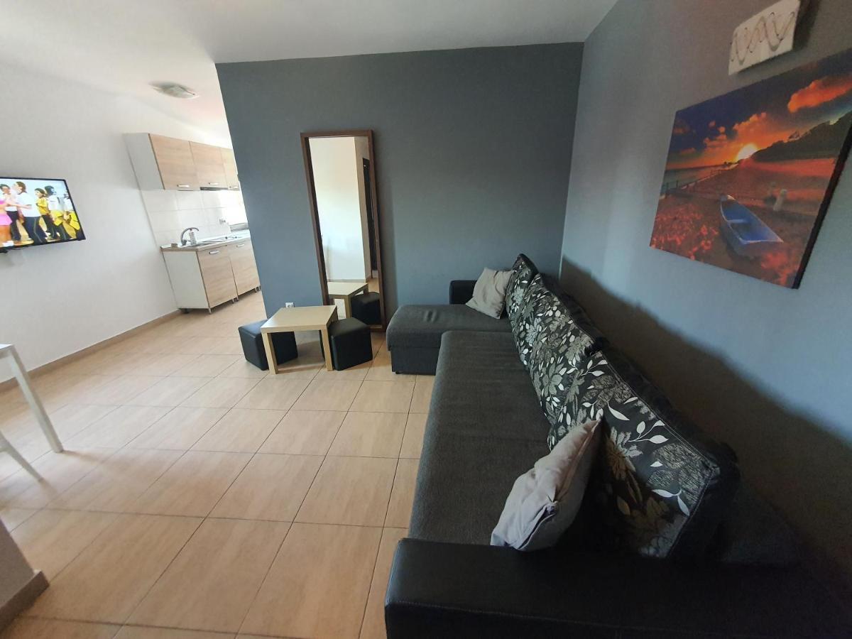 Villa Accommodation ブカレスト エクステリア 写真