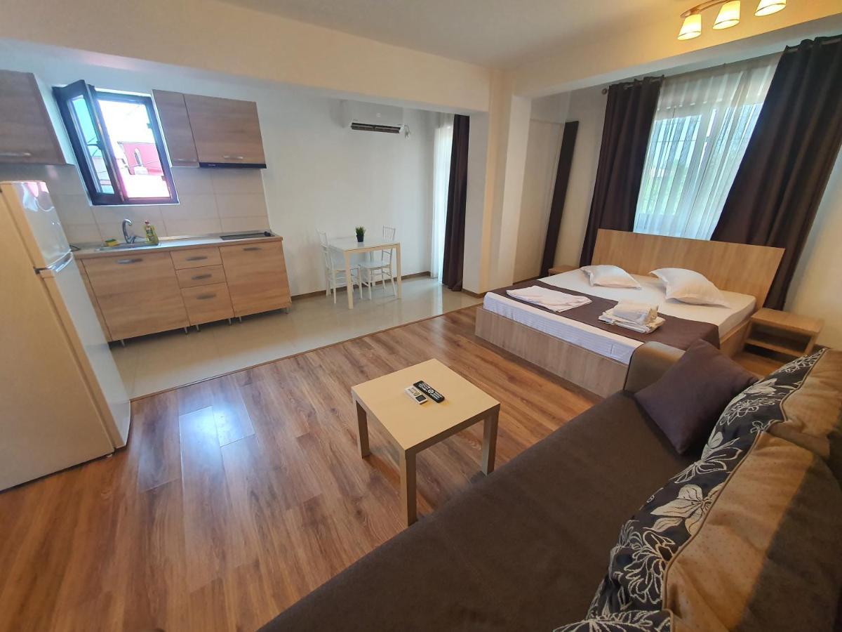 Villa Accommodation ブカレスト エクステリア 写真