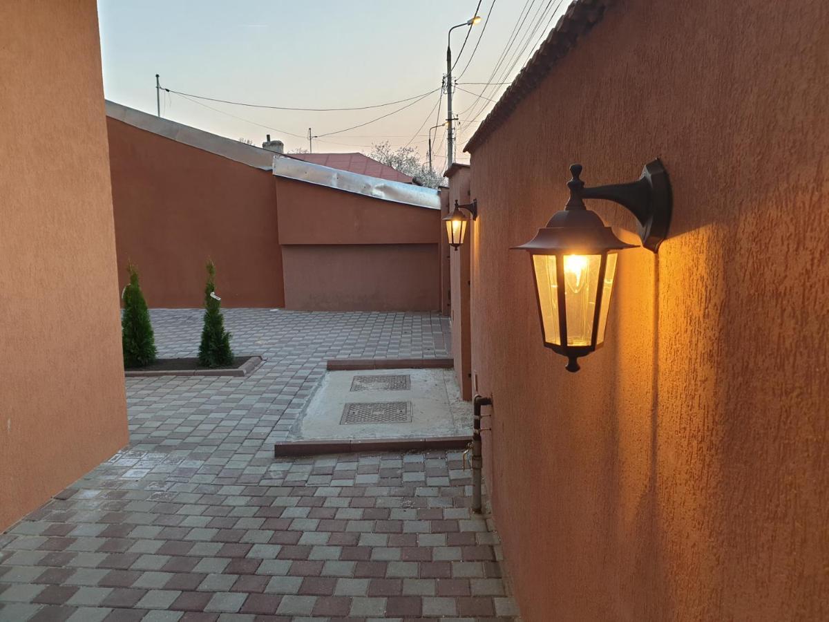 Villa Accommodation ブカレスト エクステリア 写真