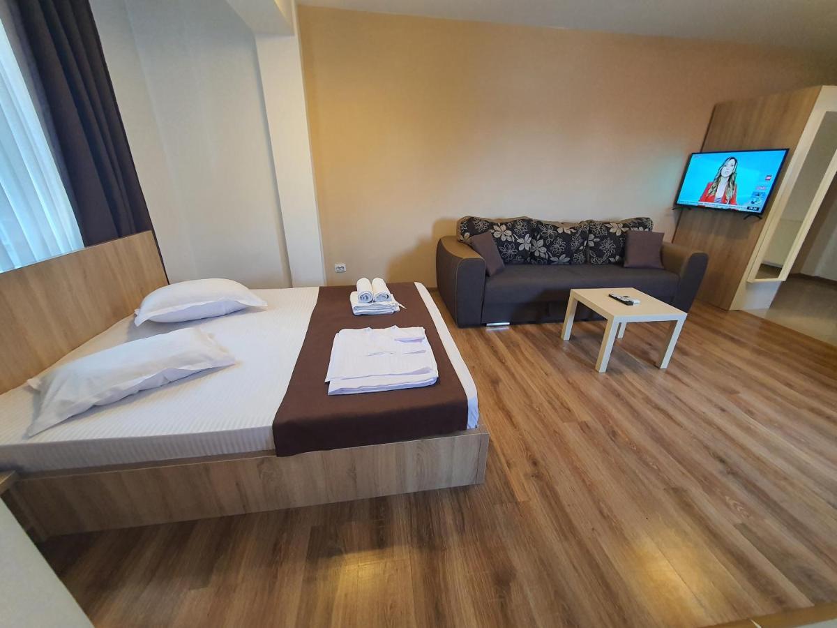 Villa Accommodation ブカレスト エクステリア 写真